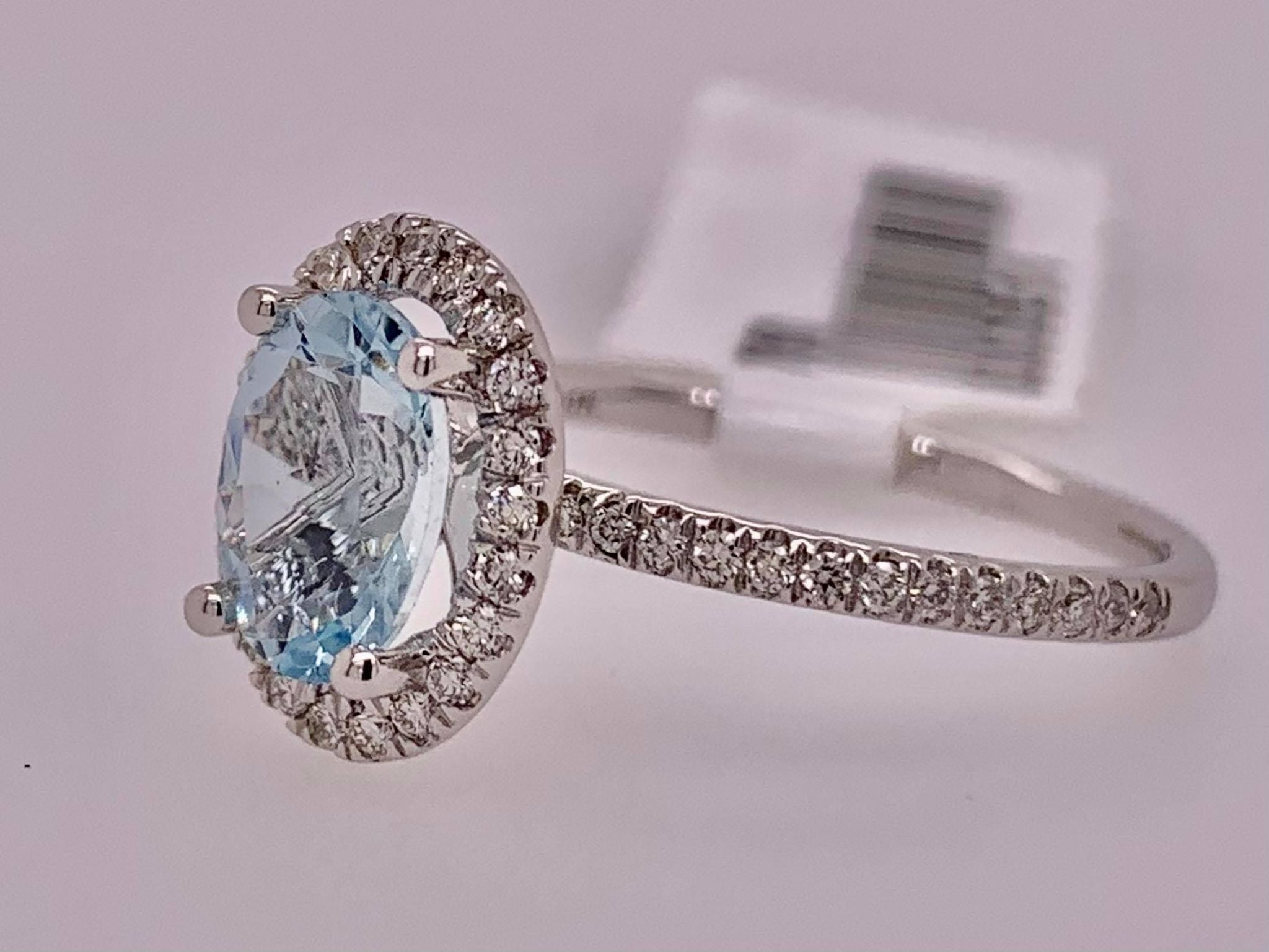 14K Aquamarine & Diamond Ring