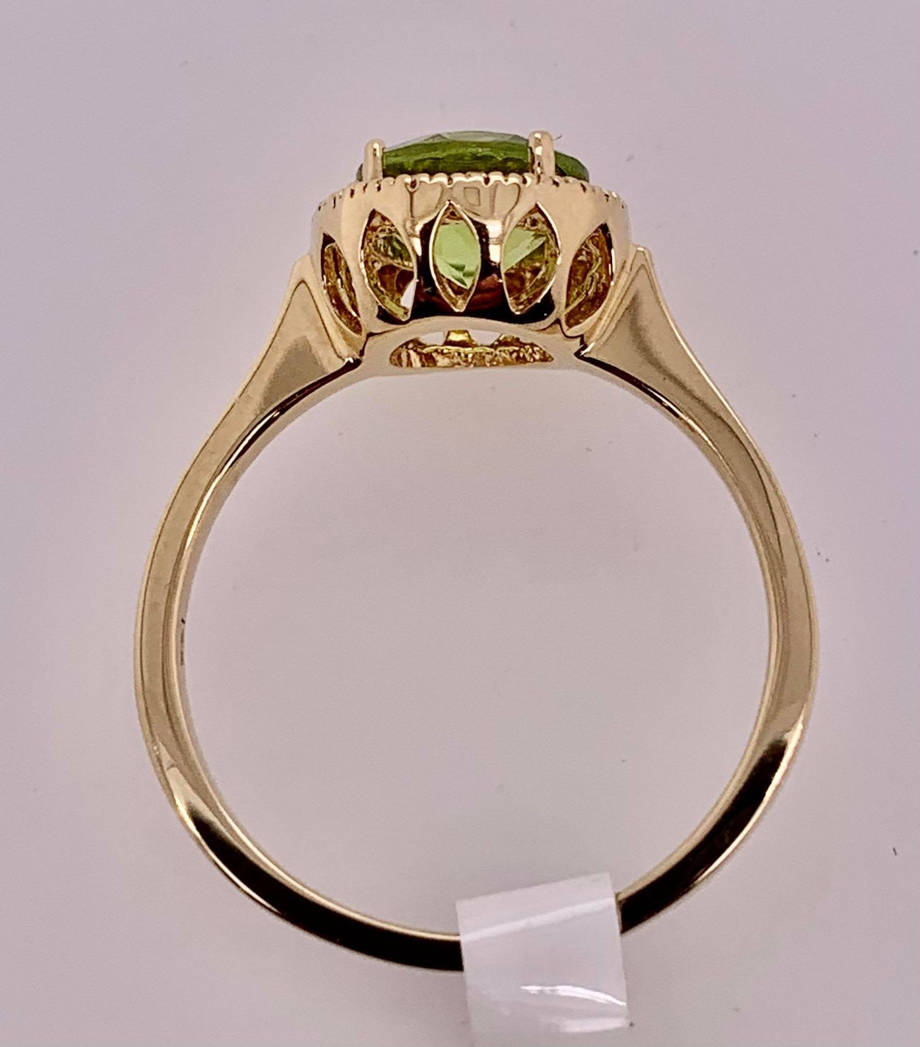 14K Peridot & Diamond Ring