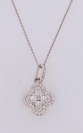 14K White Gold Diamond Pendant Necklace