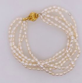 Freshwater Seed Pearl Necklace and Bracelet Set