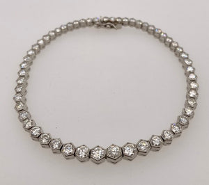 Platinum Diamond Tennis Bracelet