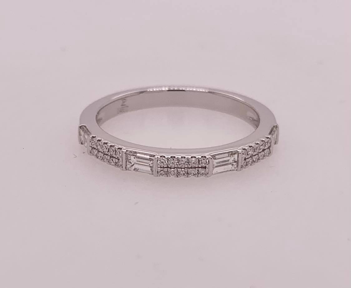 14K Diamond Band Ring