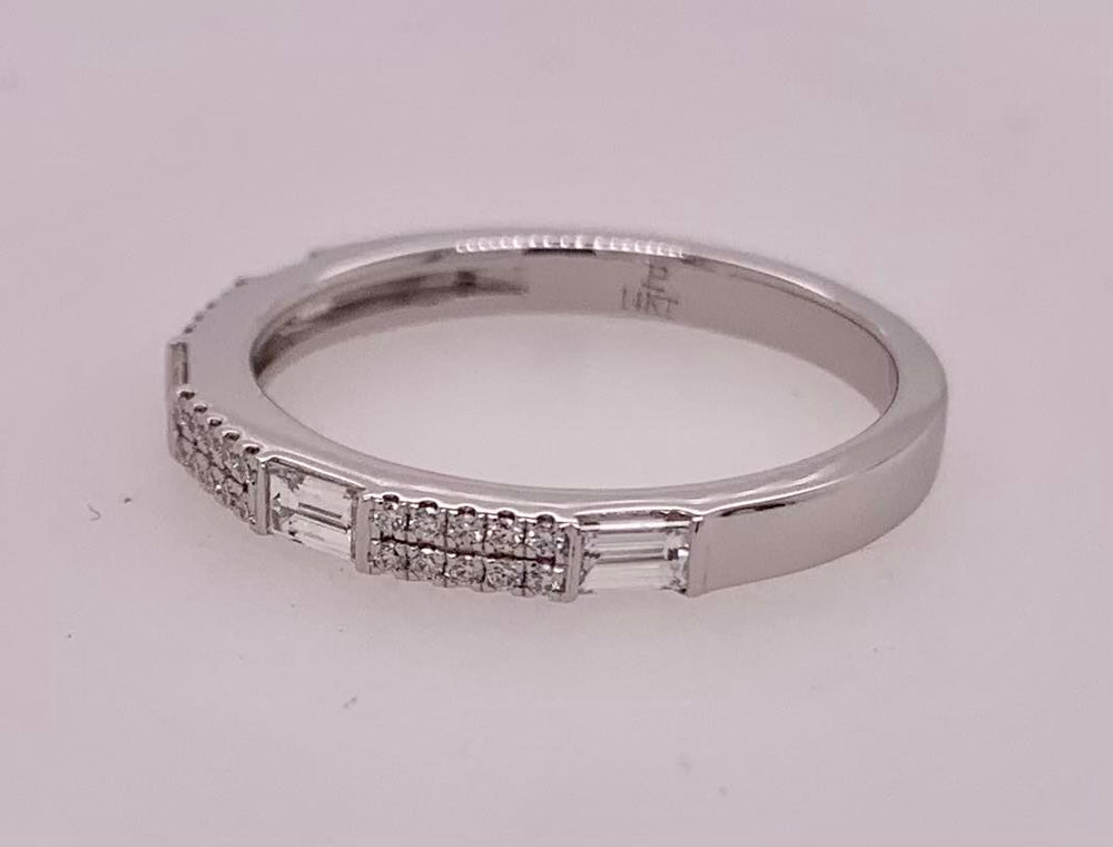 14K Diamond Band Ring