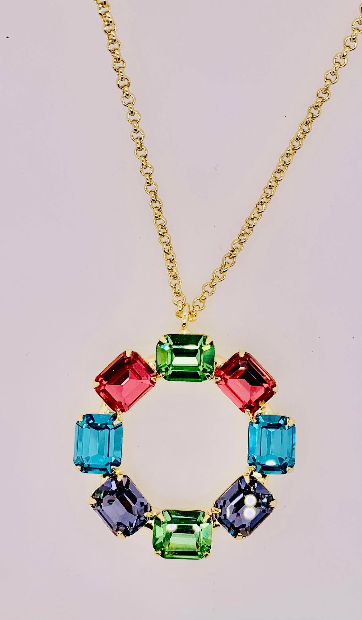 Octavia Pendant Necklace