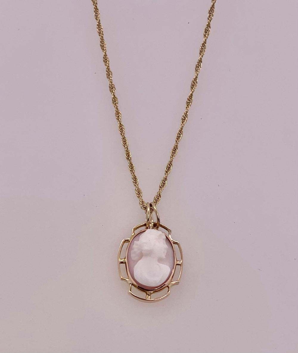 Estate Cameo Pendant