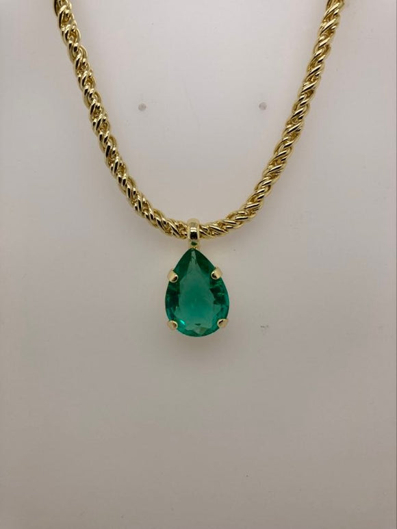 Eileen Pendant Necklace