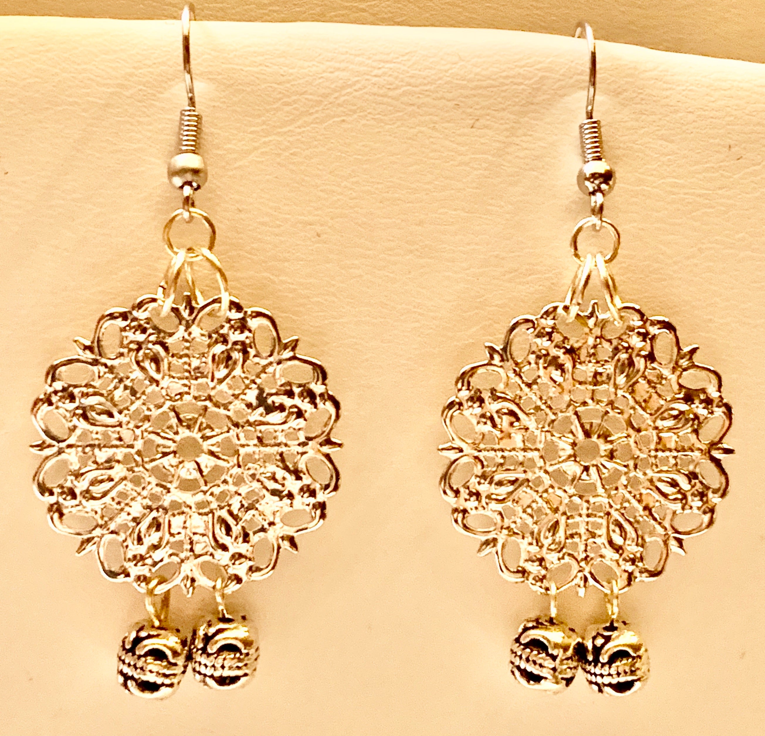 Fashion Filigree Bead Earring