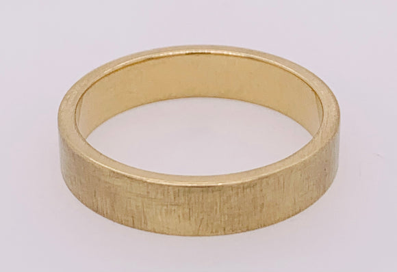 18K Yellow Gold 4 mm Flat Band.