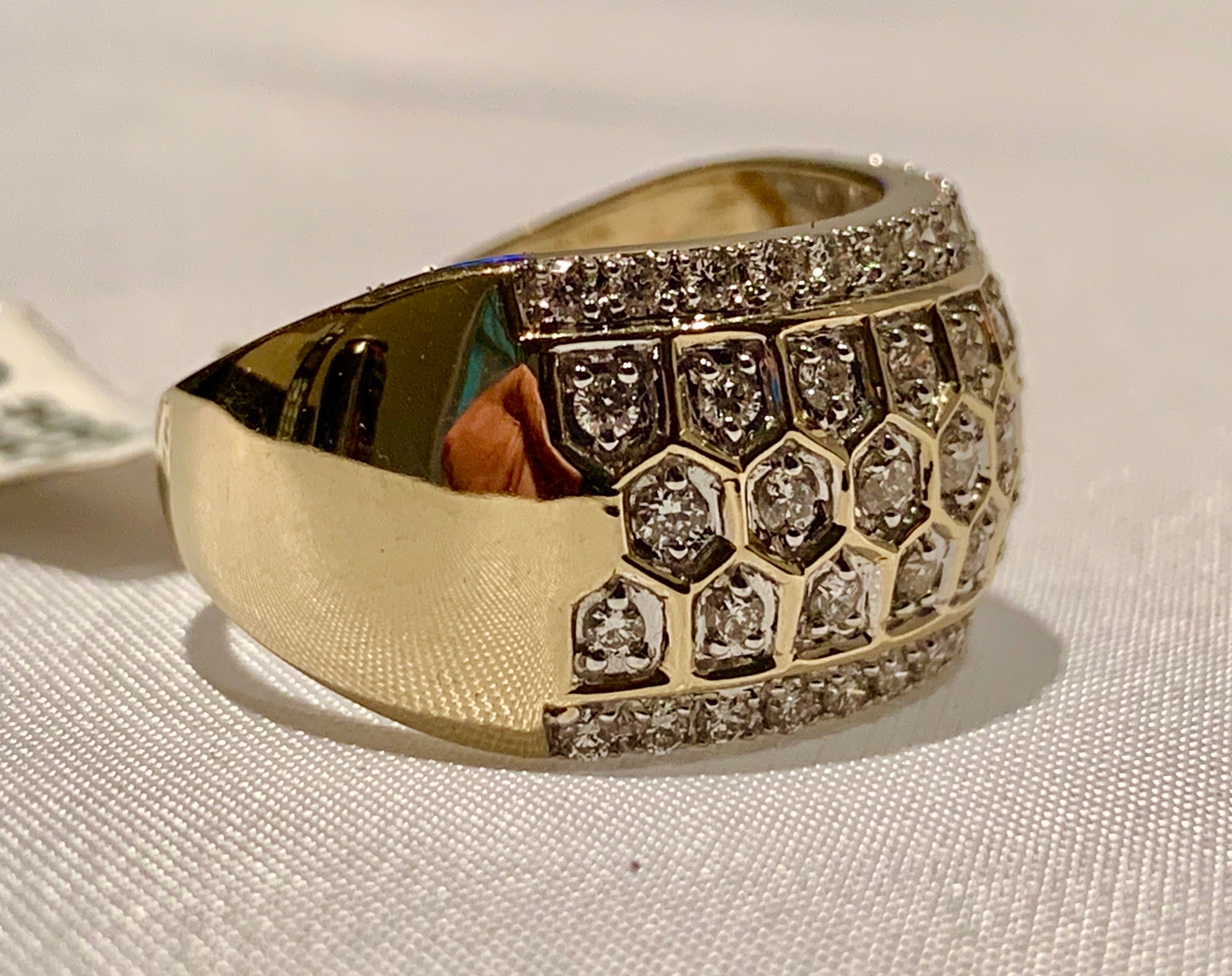 14K Diamond Band