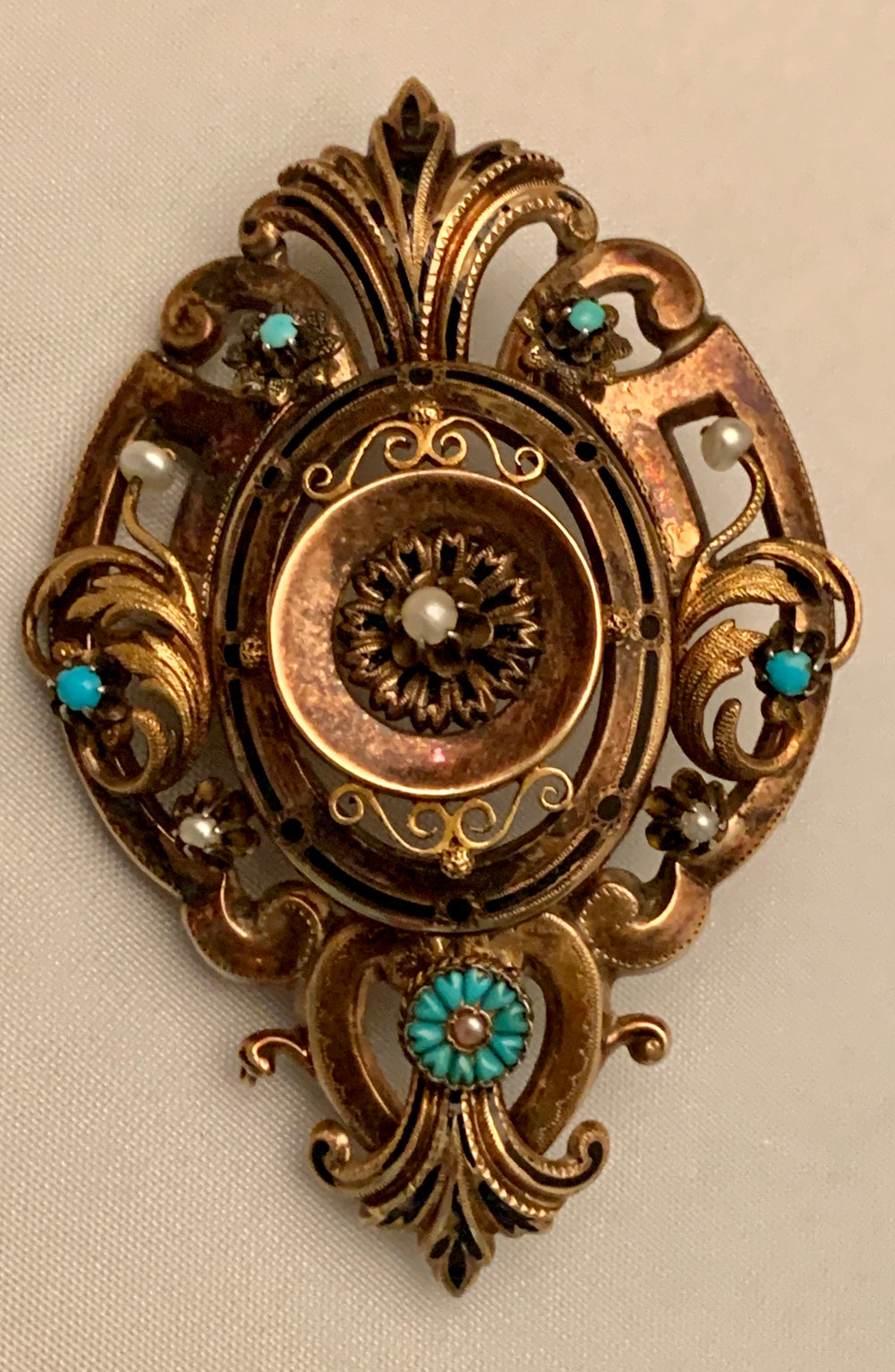 14K Estate Brooch