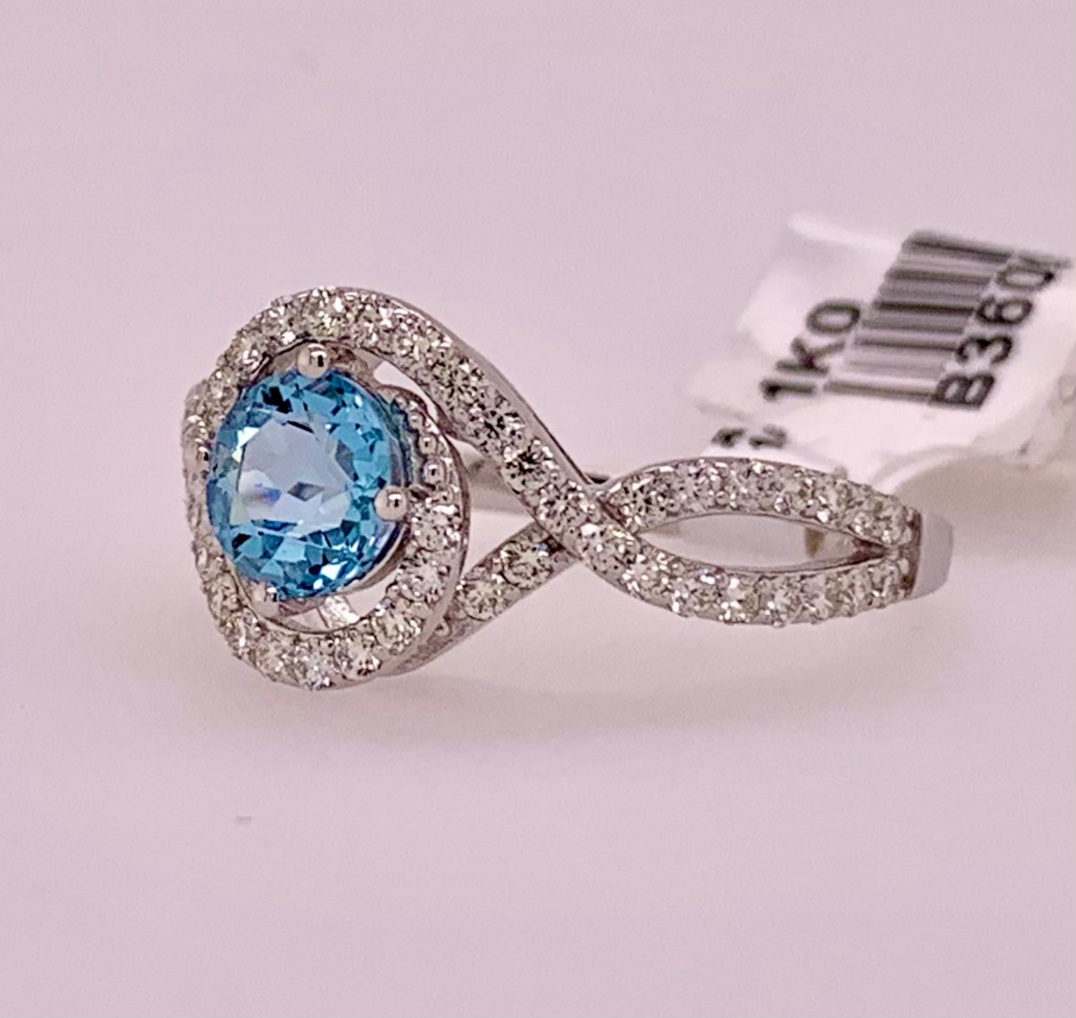 Aquamarine & Diamond Ring