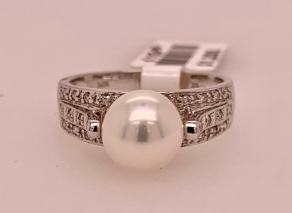 14K Cultured Pearl & Diamond Ring