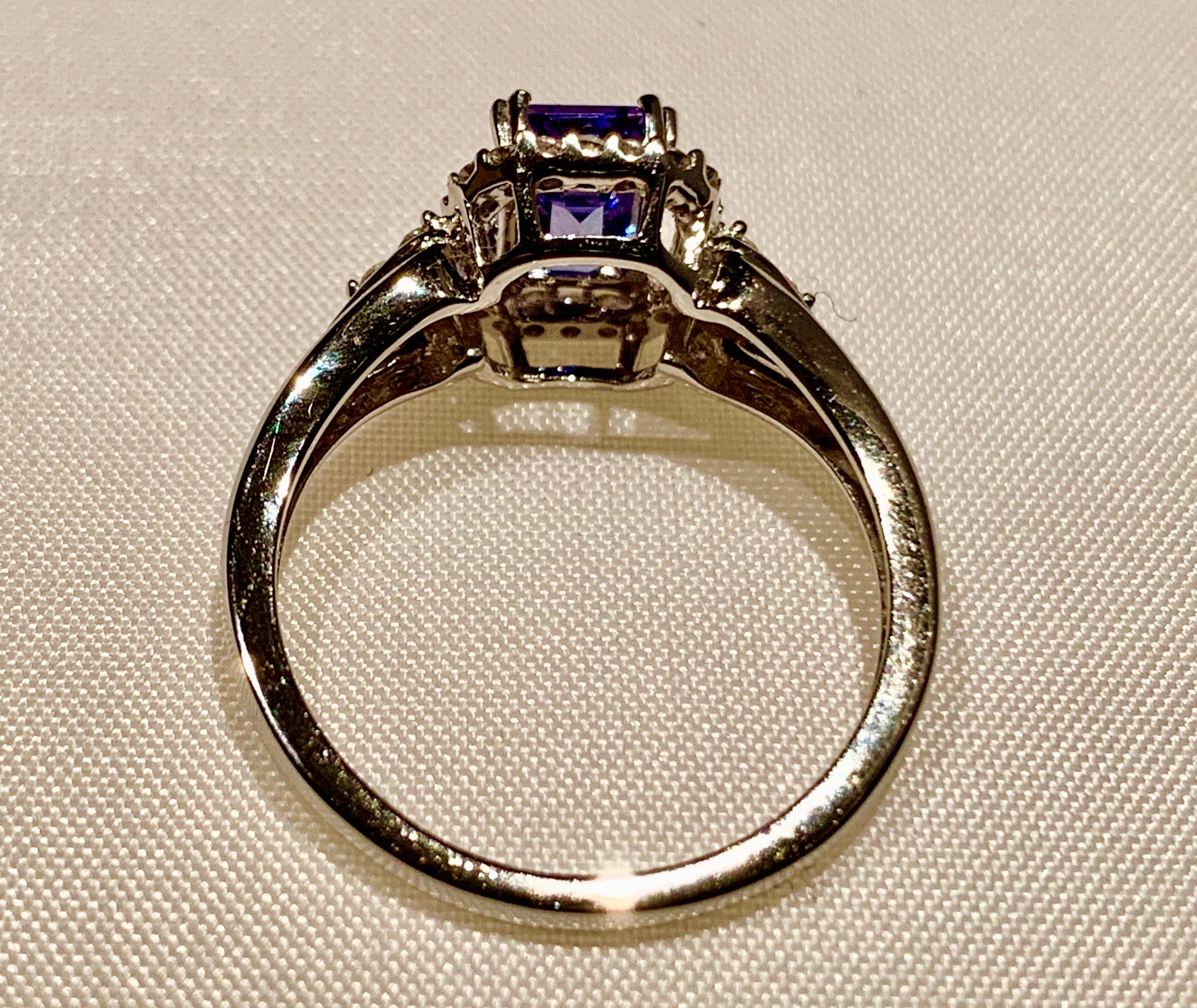 14K WHITE GOLD TANZANITE AND DIAMOND RING