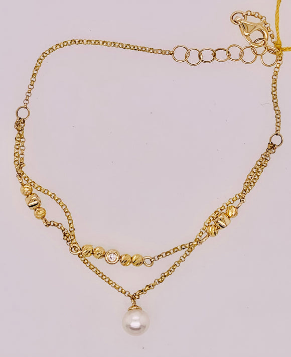 14K Yellow Gold Diamond and Pearl Bracelet