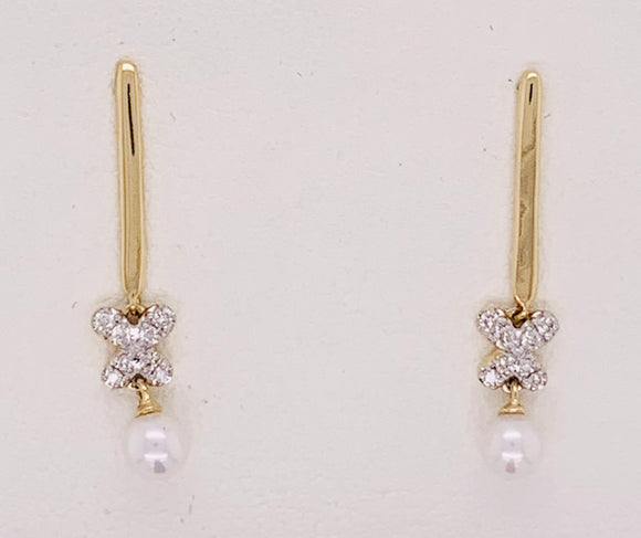 18K Freshwater Pearl and Diamond Earrings