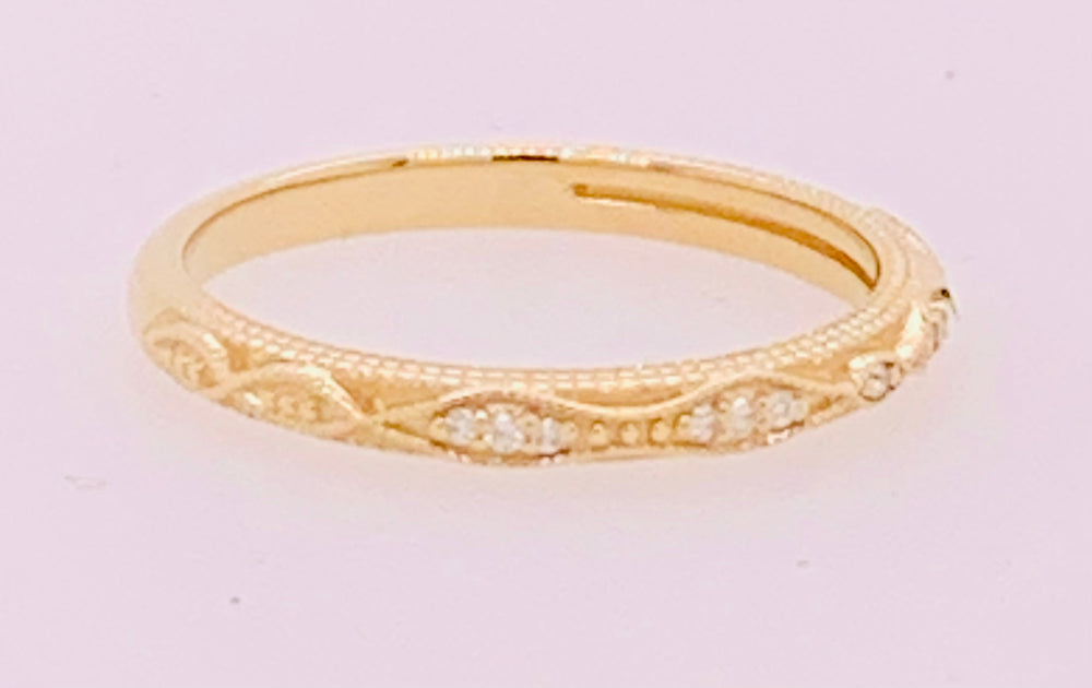 14K Yellow Gold Diamond Band