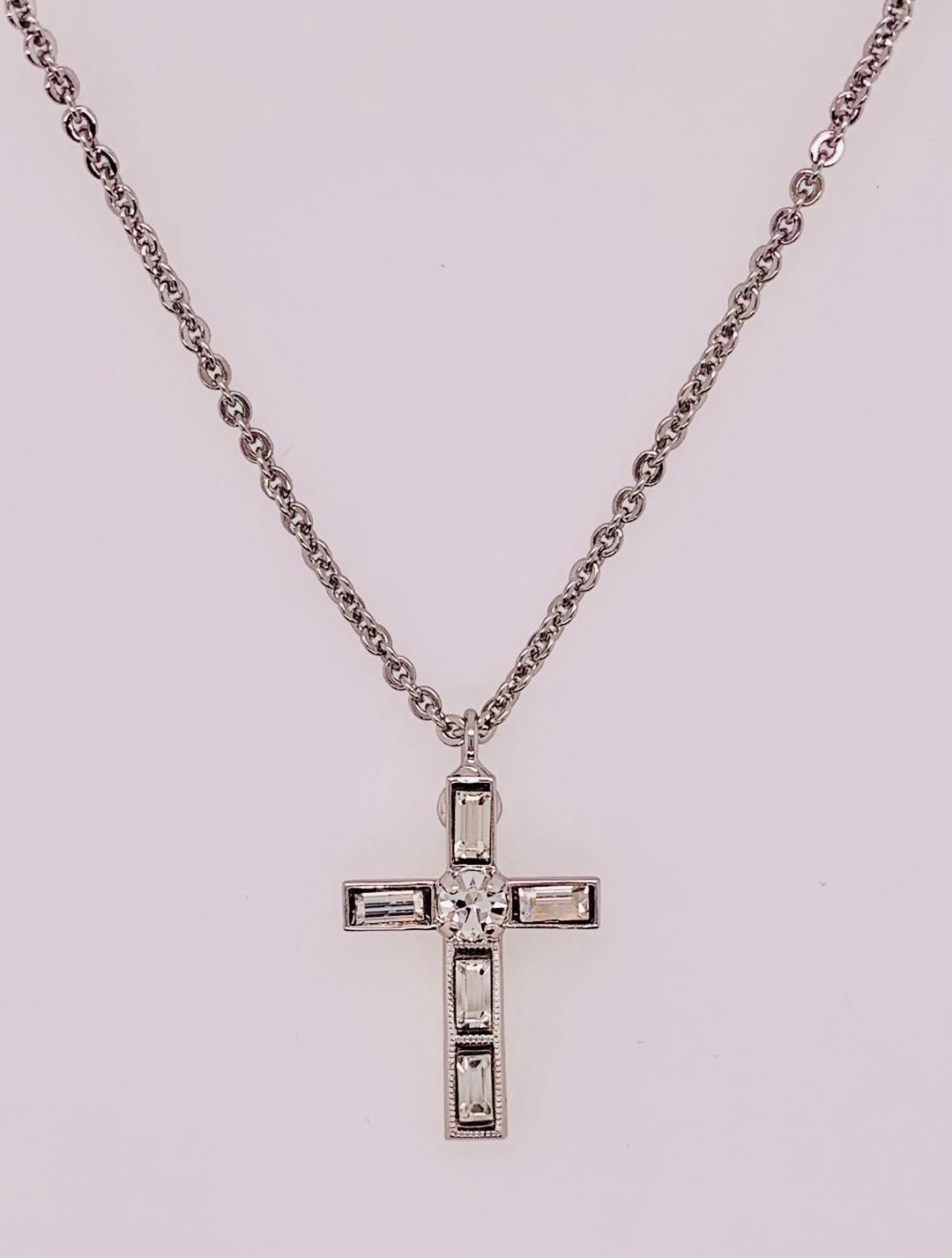 Teagan Cross Pendant Necklace
