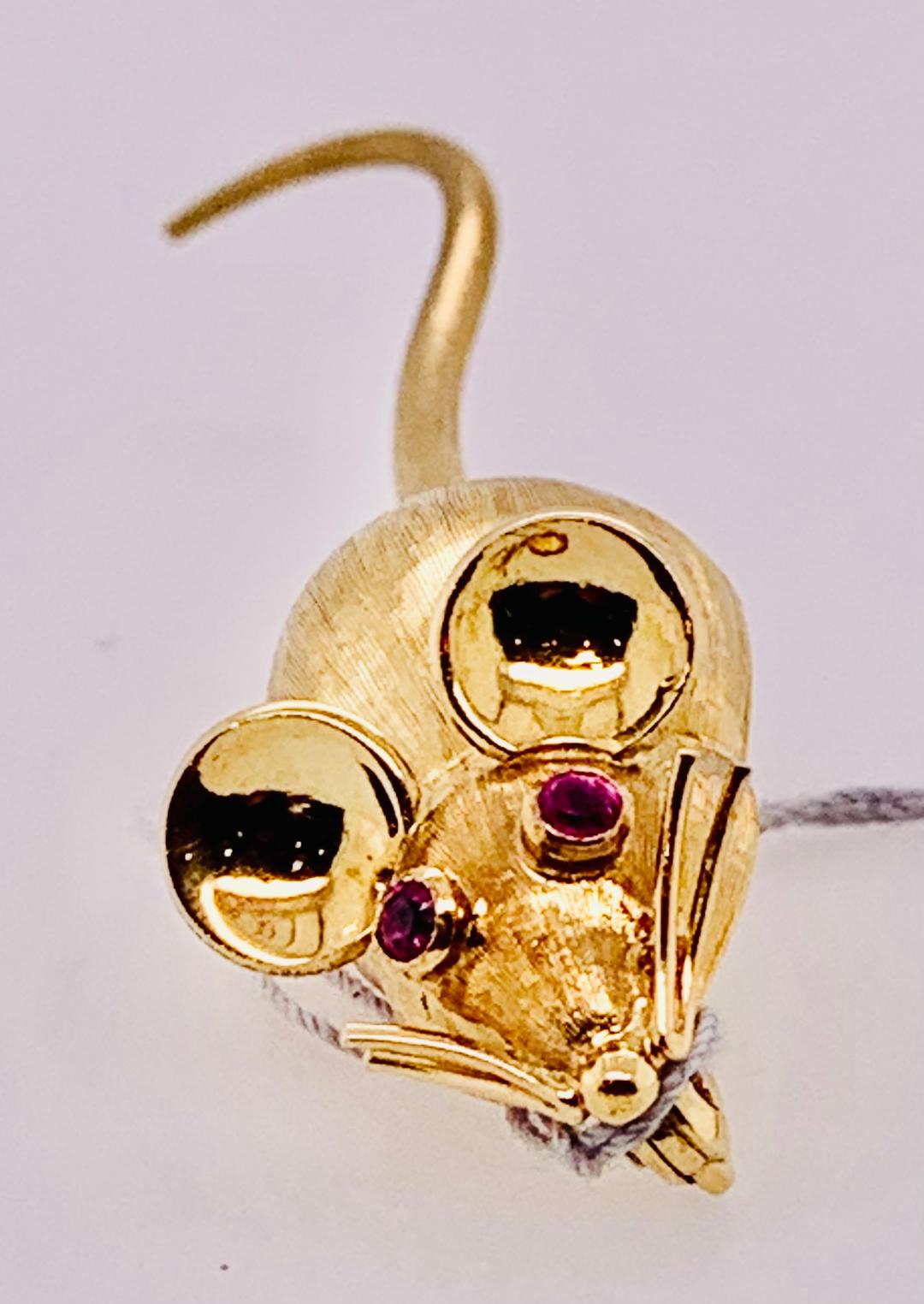Estate 18K Yellow Gold and Ruby Mouse Pin